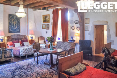 Property Image 4