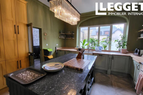 Property Image 4