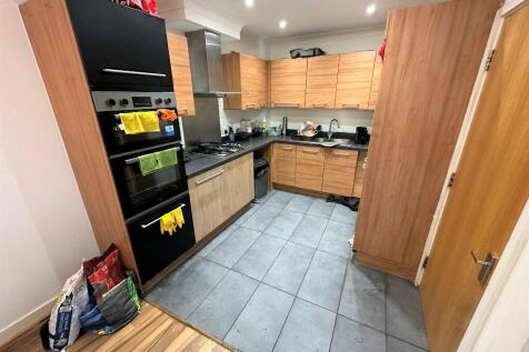 KITCHEN/DINER (C)
