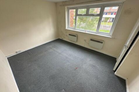 BEDROOM 1 (A)