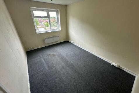 BEDROOM 2 (A)