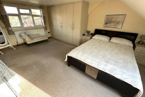LOFT/BEDROOM 3 (B)
