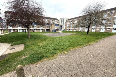 COMMUNAL GARDENS