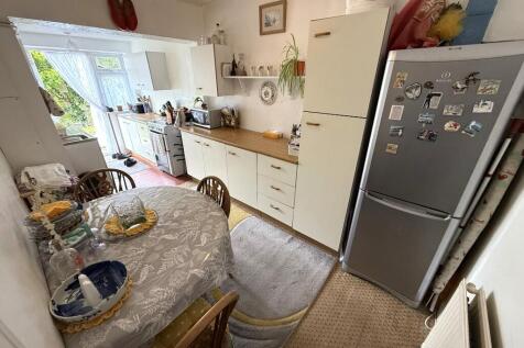 KITCHEN/DINER (A)