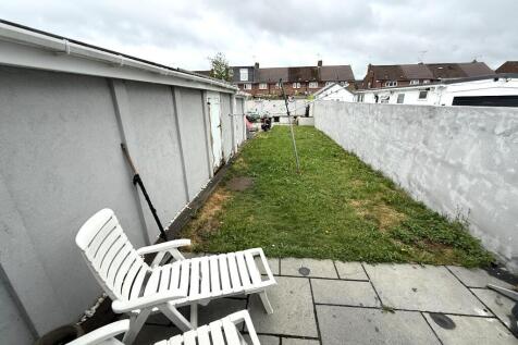 REAR GARDEN (A)