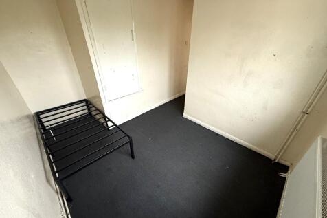 BEDROOM 3 (B)