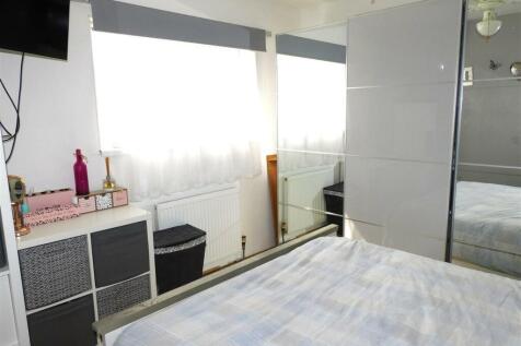 mway bed 1.JPG
