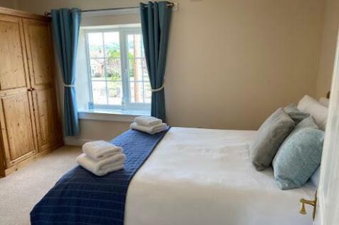 MainBedroom_2.JPG