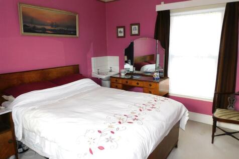 Highwell bed 1.JPG