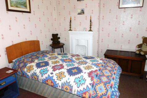Highwell bed2.JPG