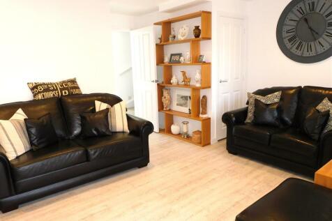 swan rd lounge 2.JPG