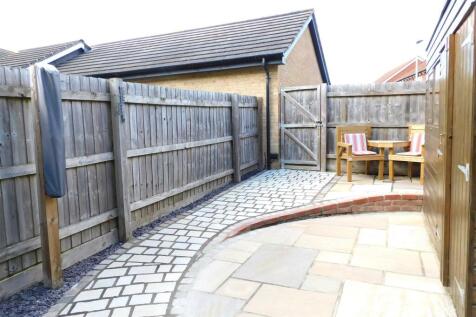 swan road rear2.JPG