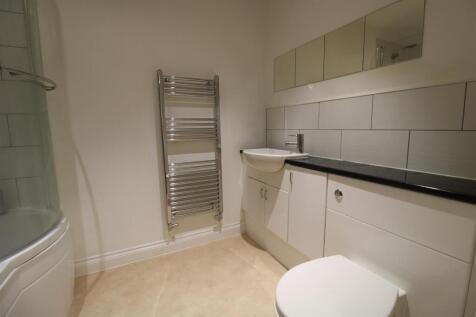Master Ensuite