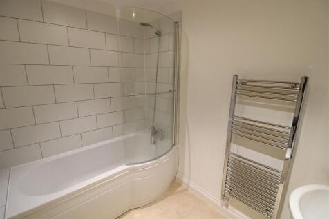 Master Ensuite