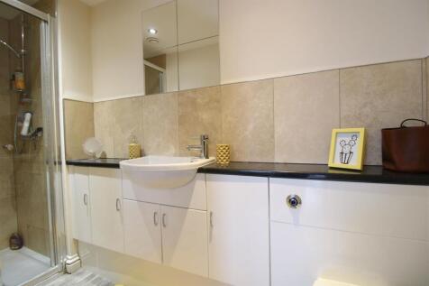 Bedroom Two Ensuite