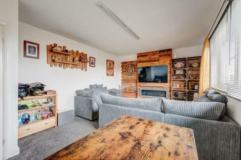 117C(Interior)(3of13).jpg