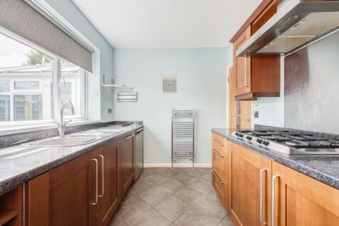 32MountbattenDrive(Interior)-14.jpg