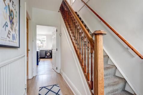 330MiddlewoodRoad(Interior)-11.jpg