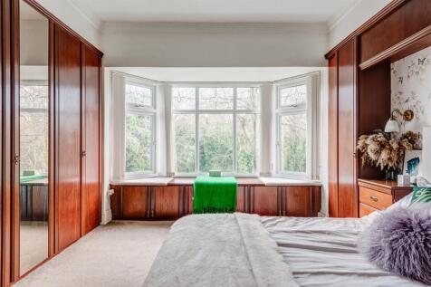 330MiddlewoodRoad(Interior)-13.jpg