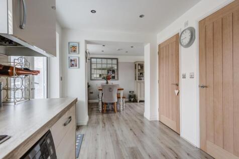 38CragHillCrescent(Interior)-7.jpg