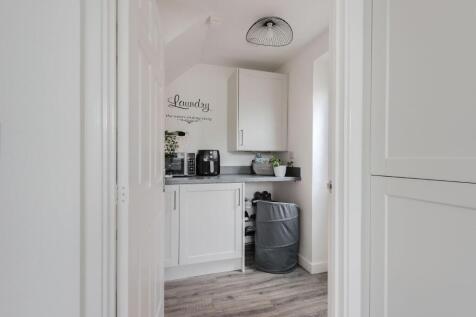 91LundhillDrive(Interior)(16of39).jpg