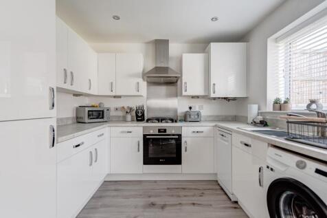 44RockinghamAvenue(Interior)(8of25).jpg