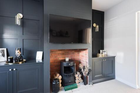 7FoxHillDrive(Interior)(10of34).jpg