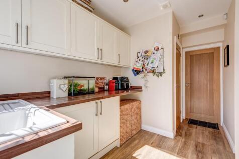 7FoxHillDrive(Interior)(13of34).jpg