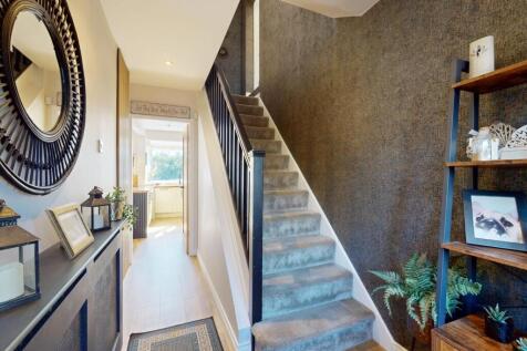 7FoxHillDrive(Interior)(19of34).jpg