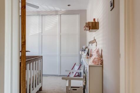 7FoxHillDrive(Interior)(30of34).jpg