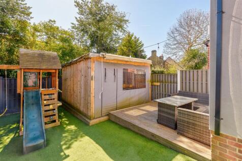 7FoxHillDrive(Exterior)(8of14).jpg