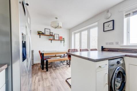 40LairdsWay(Interior)(10of30).jpg