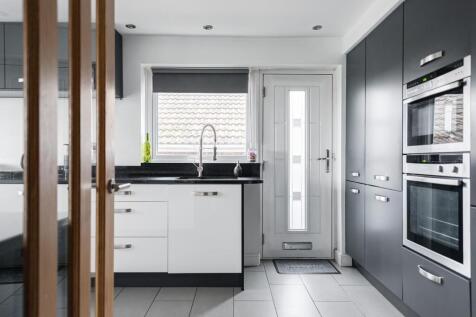 67MarkbrookDrive(Interior)(1of28).jpg