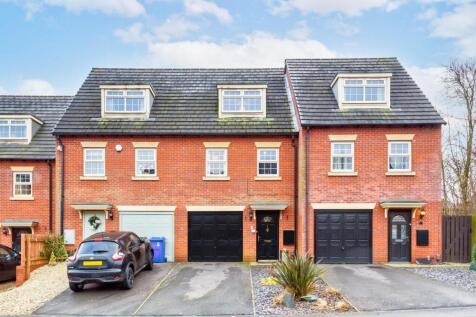 4GreatStubbing(Exterior)(2of6).jpg