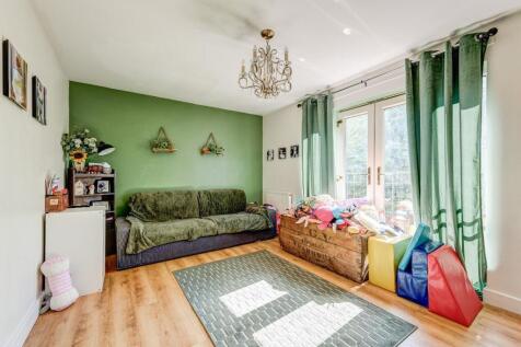 4GreatStubbing(Interior)(10of27).jpg