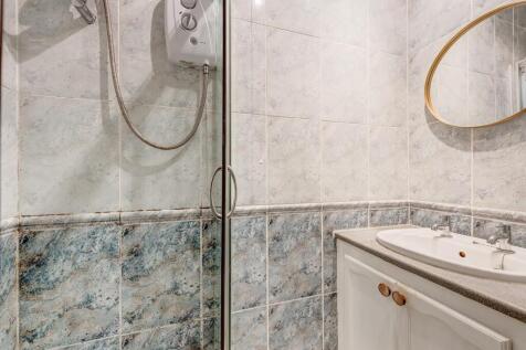 536DoncasterRoad(Interior)(18of20).jpg