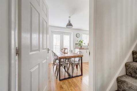 18CragHillCrescent(Interior)-1.jpg