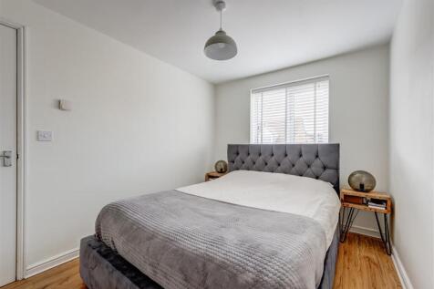 18CragHillCrescent(Interior)-21.jpg