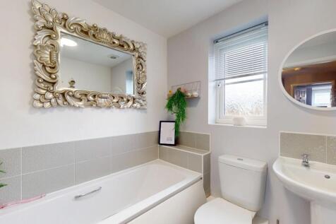 35FountainsCrescent(Interior)(24of28).jpg