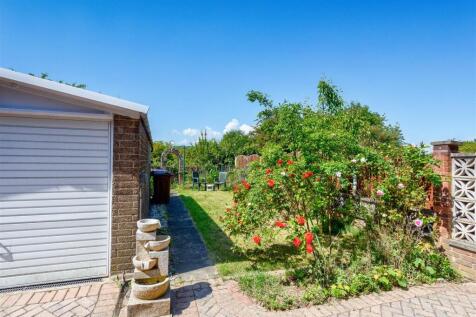 69BinstedWay(Exterior)(5of9).jpg