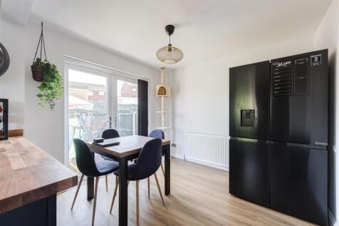 66BroadIngeCrescent(Interior)-7.jpg