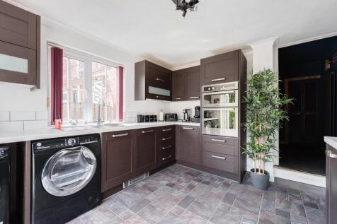15CoultasAvenue(Interior)-6.jpg