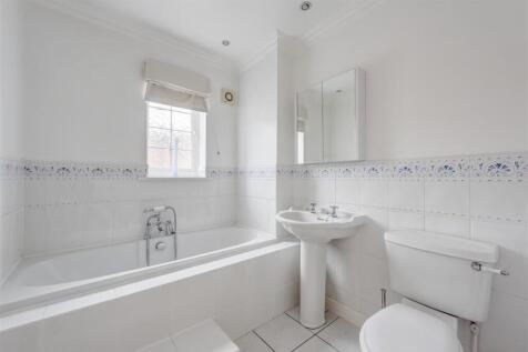 6NewtonVale(Interior)-24.jpg