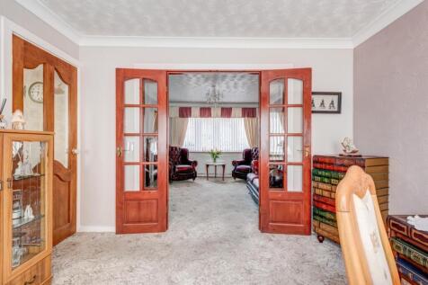22SouthfieldCrescent(Interior)-9.jpg