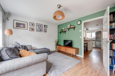 51CaldersCrescent(Interior)-7.jpg