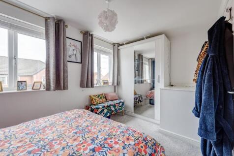51CaldersCrescent(Interior)-19.jpg