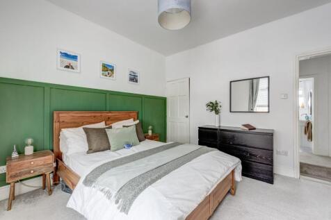19PortseaRoad(Interior)-11.jpg