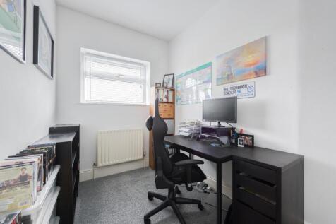 19PortseaRoad(Interior)-16.jpg