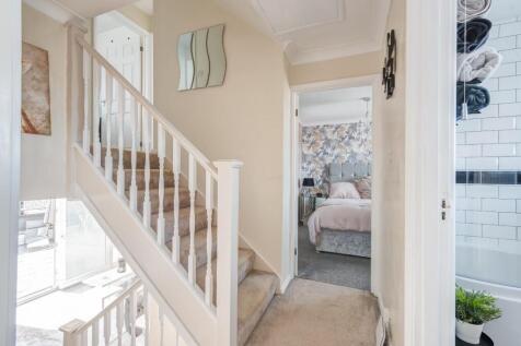 20WillowCrescent(Interior)-14.jpg