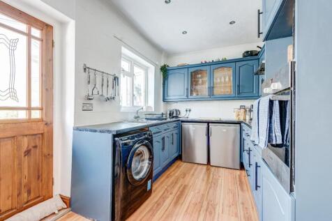 25ManorRoad(Interior)(11of26).jpg